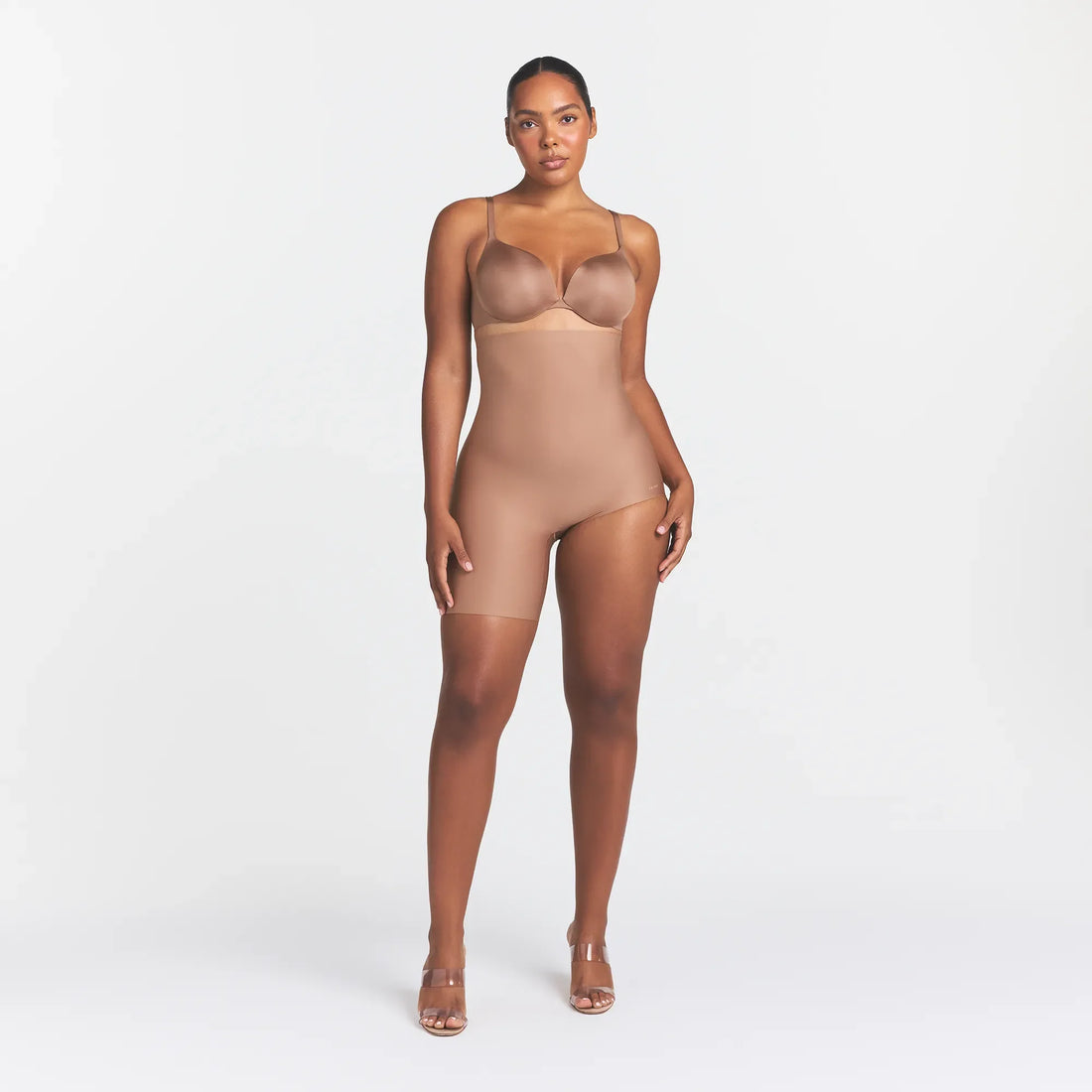 SKIMS BODY LEFT LEG SOLUTION SHORT | SIENNA