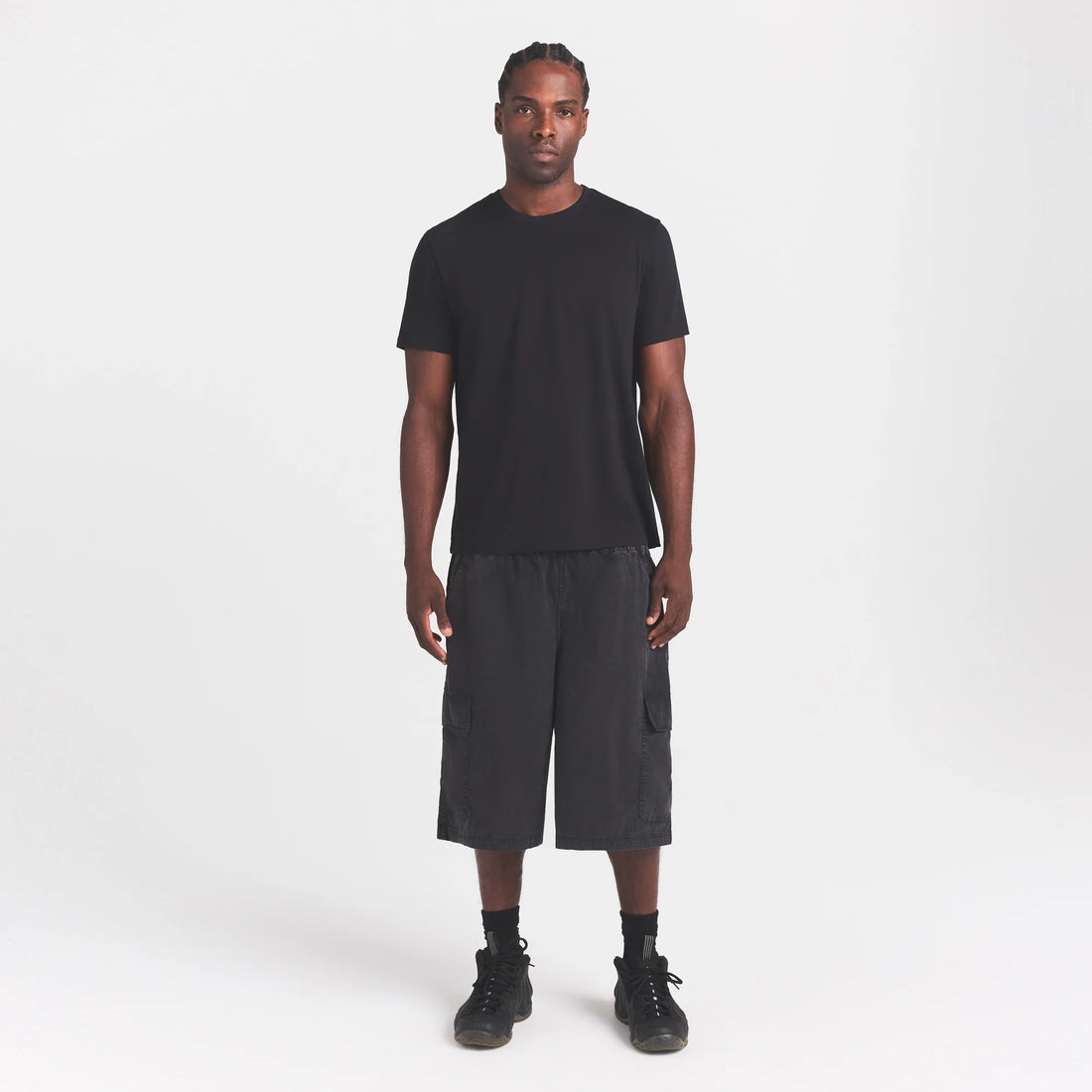 WOVEN MENS RELAXED CARGO SHORT | ONYX