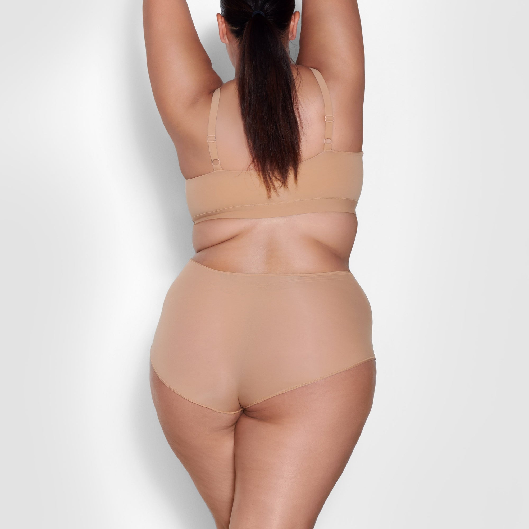FITS EVERYBODY SCOOP BRALETTE | OCHRE