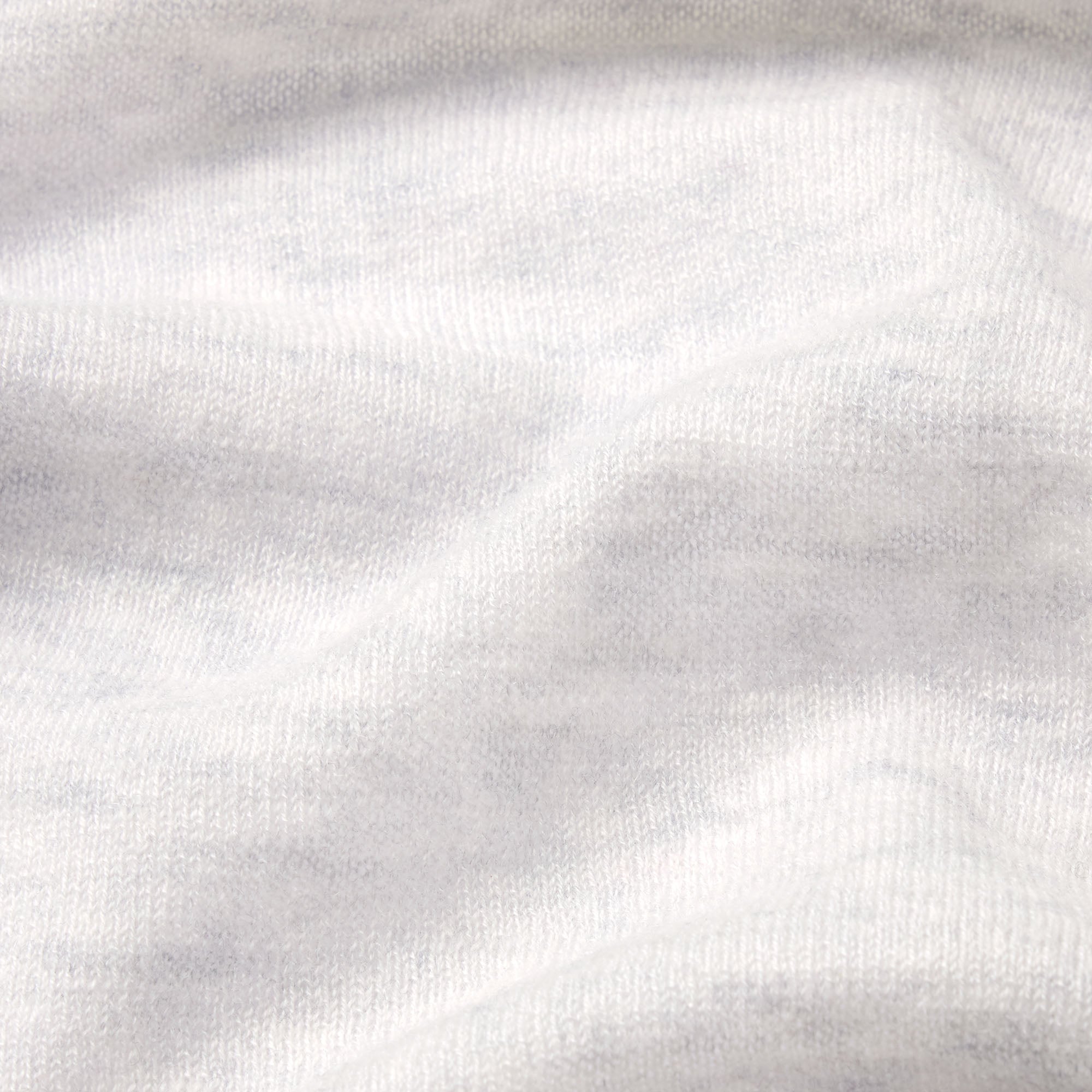 FEATHERWEIGHT CASHMERE LONG SLEEVE TOP | LIGHT HEATHER GREY
