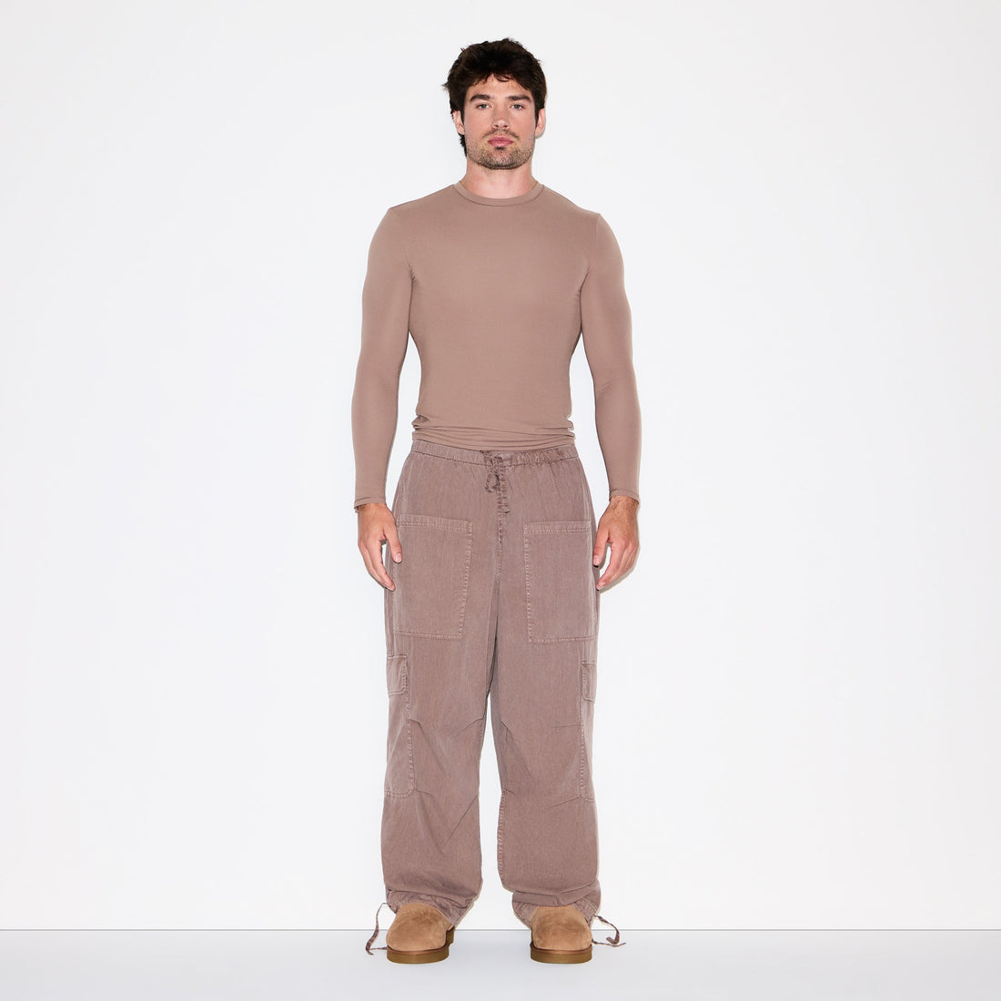 FITS EVERYBODY MENS SLIM LONG SLEEVE T-SHIRT | UMBER