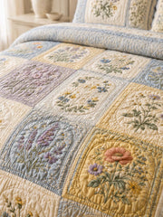 Wildflower Quilted 3-Piece Bedding Set – Classic Americana Quilted Bedding With Matching Pillow Shams